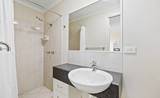 Superior Twin Room image 3
