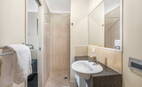 A great sized bathroom in our Executive Twin Room